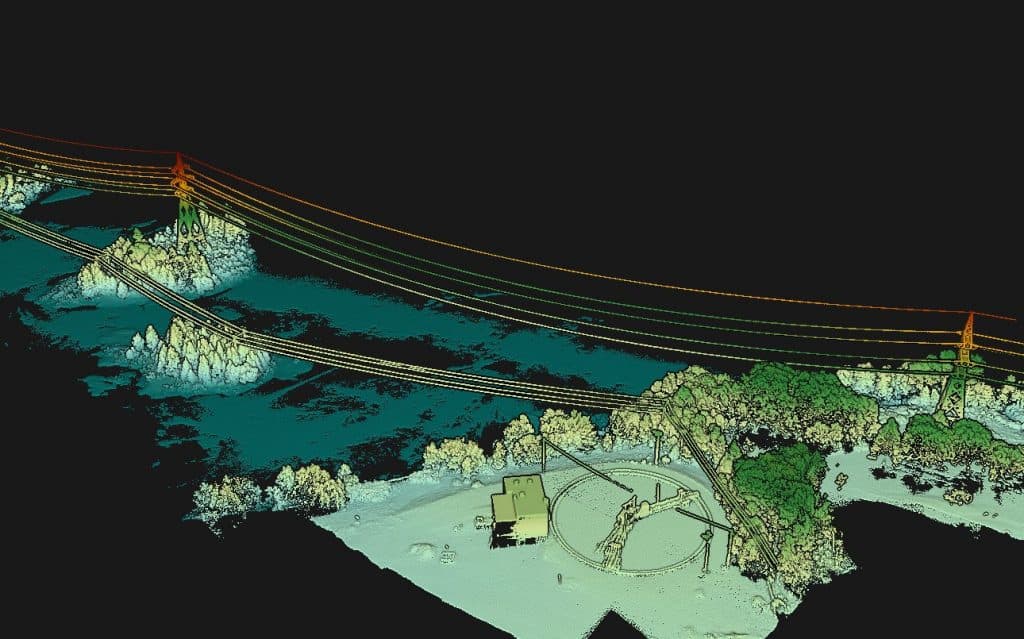 Ligne électrique haute tension relevée par LiDAR aéroporté